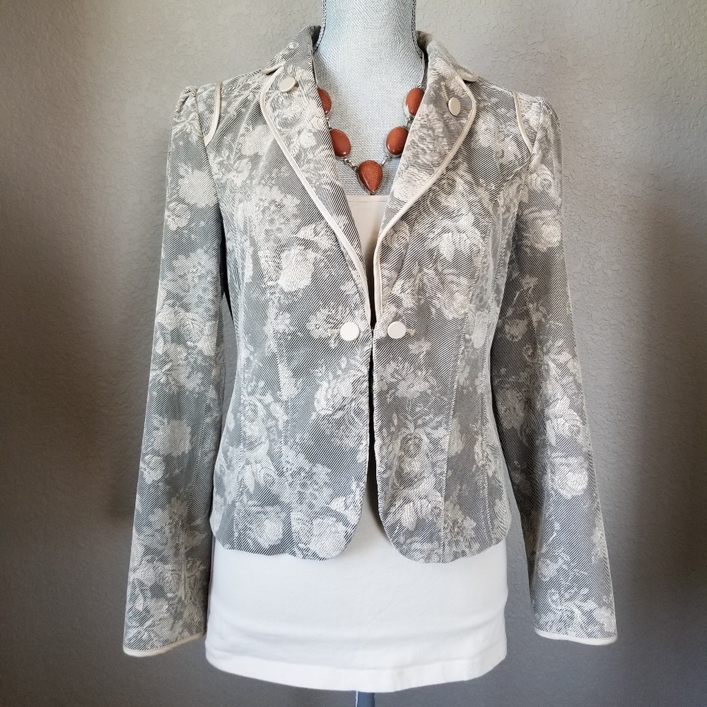 Sweet and Sassy Blazer